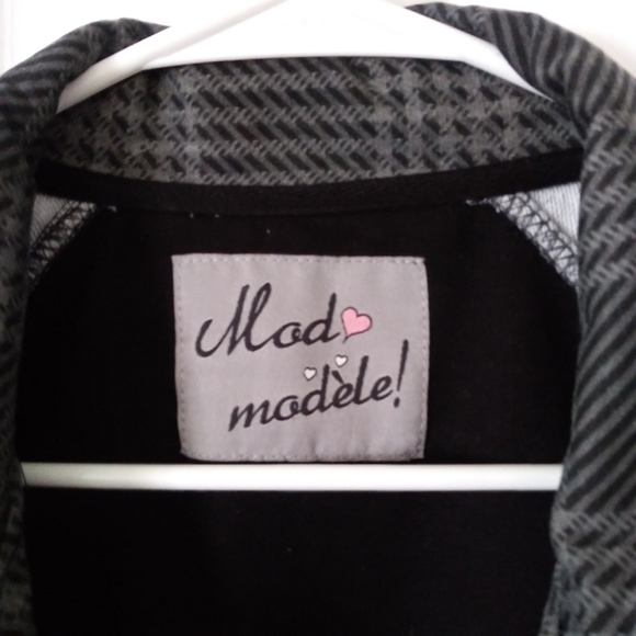 Gray Plaid Pea Coat Size Medium - Picture 6 of 6